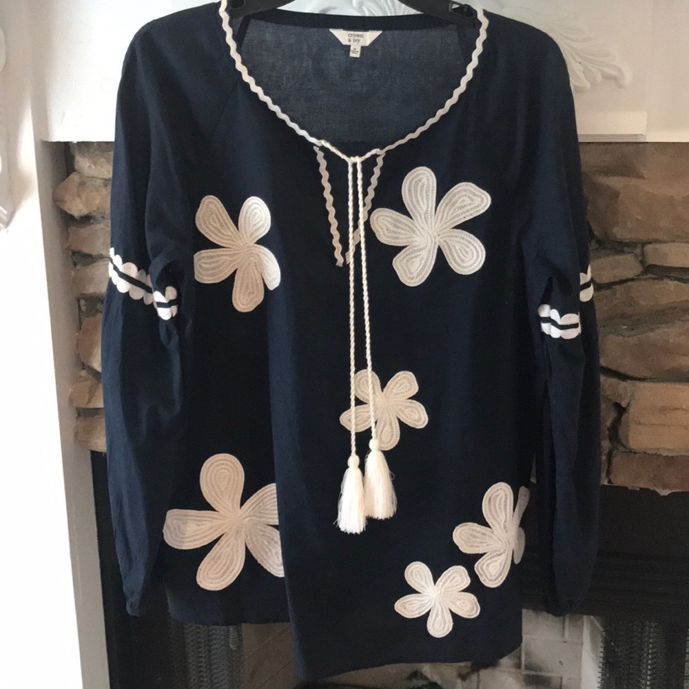 Women’s blouse